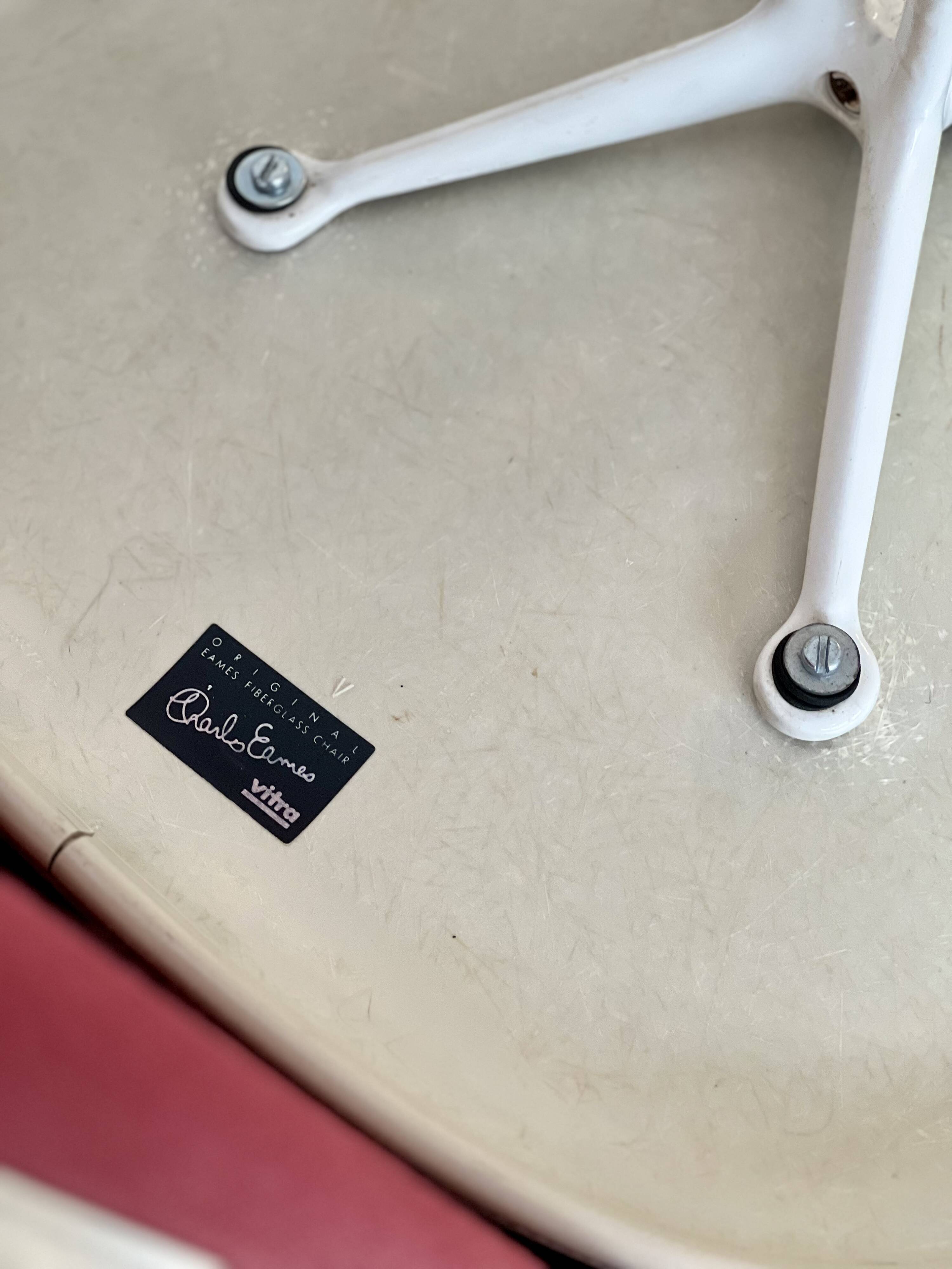 Chaise Lafunda, Charles & Ray Eames pour Vitra