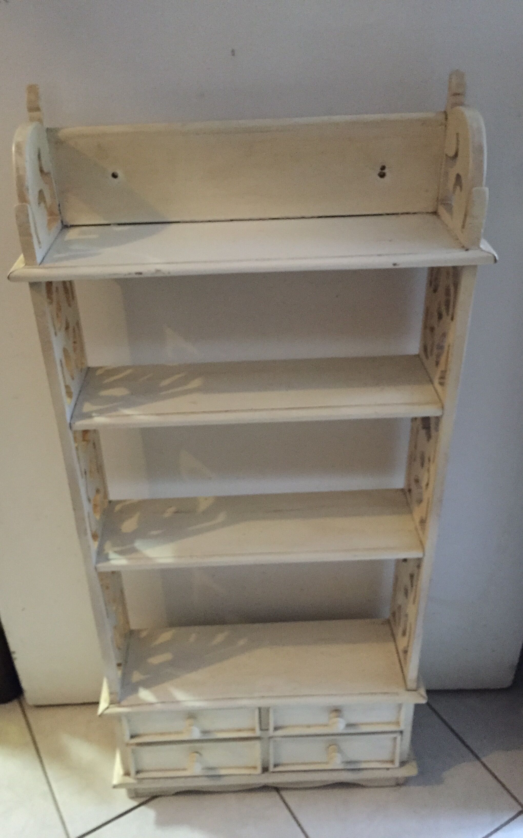 Etagère ancienne