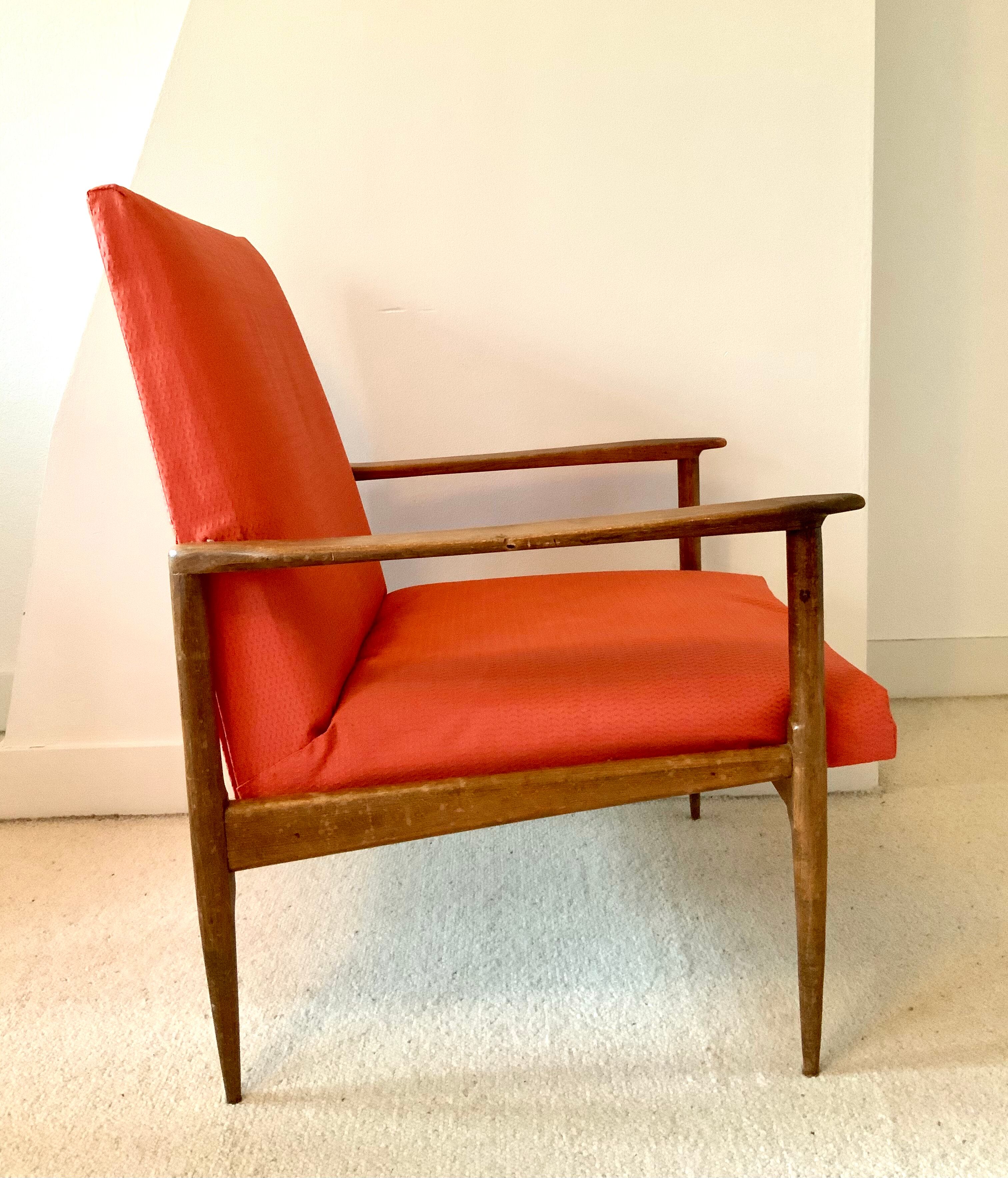 Set de 3 fauteuils à restaurer