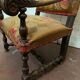 Fauteuil de style louis xiii en noyer massif xx siècle