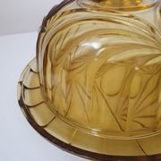 Cloche et plat en verre jaune fumé