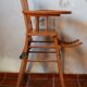 Chaise haute bébé vintage