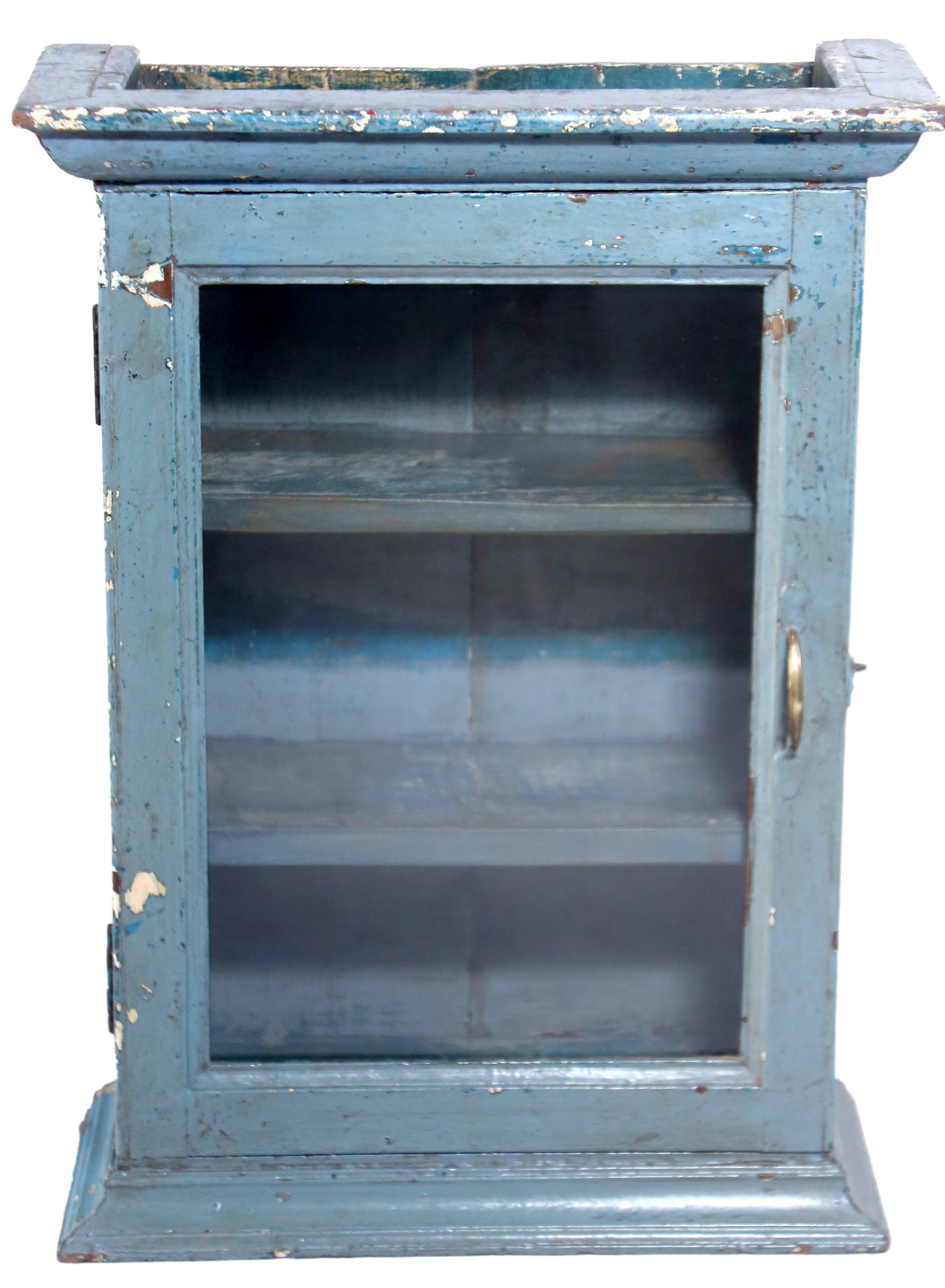 Etagère vitrine murale en teck birman ancien