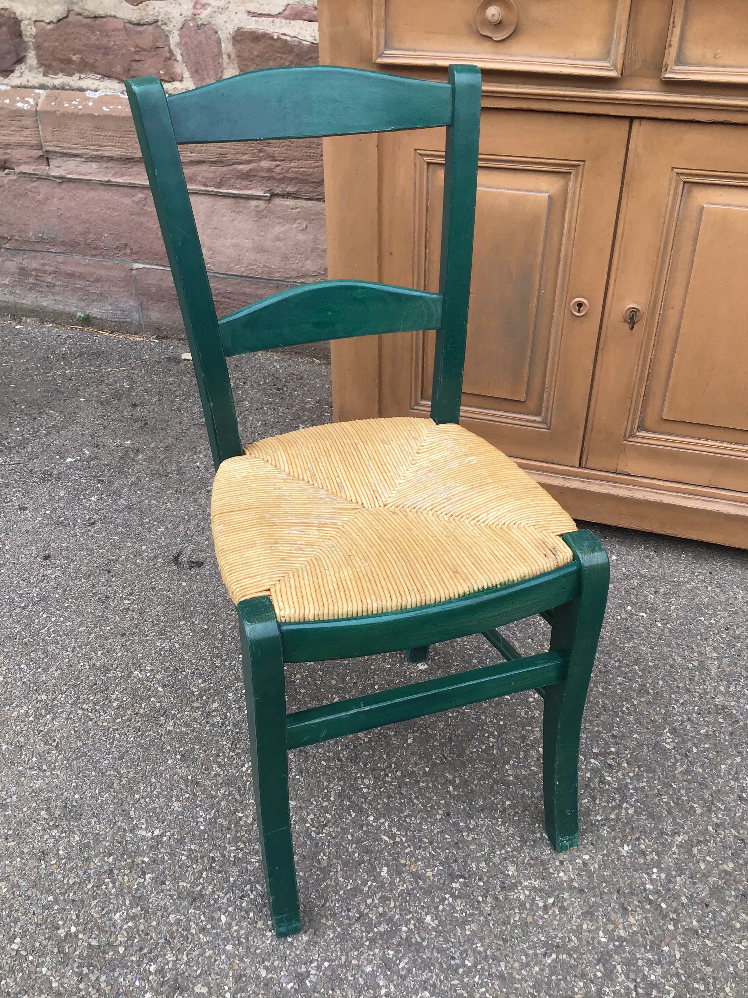 Lot de 70 chaises bistrot restaurant vintage