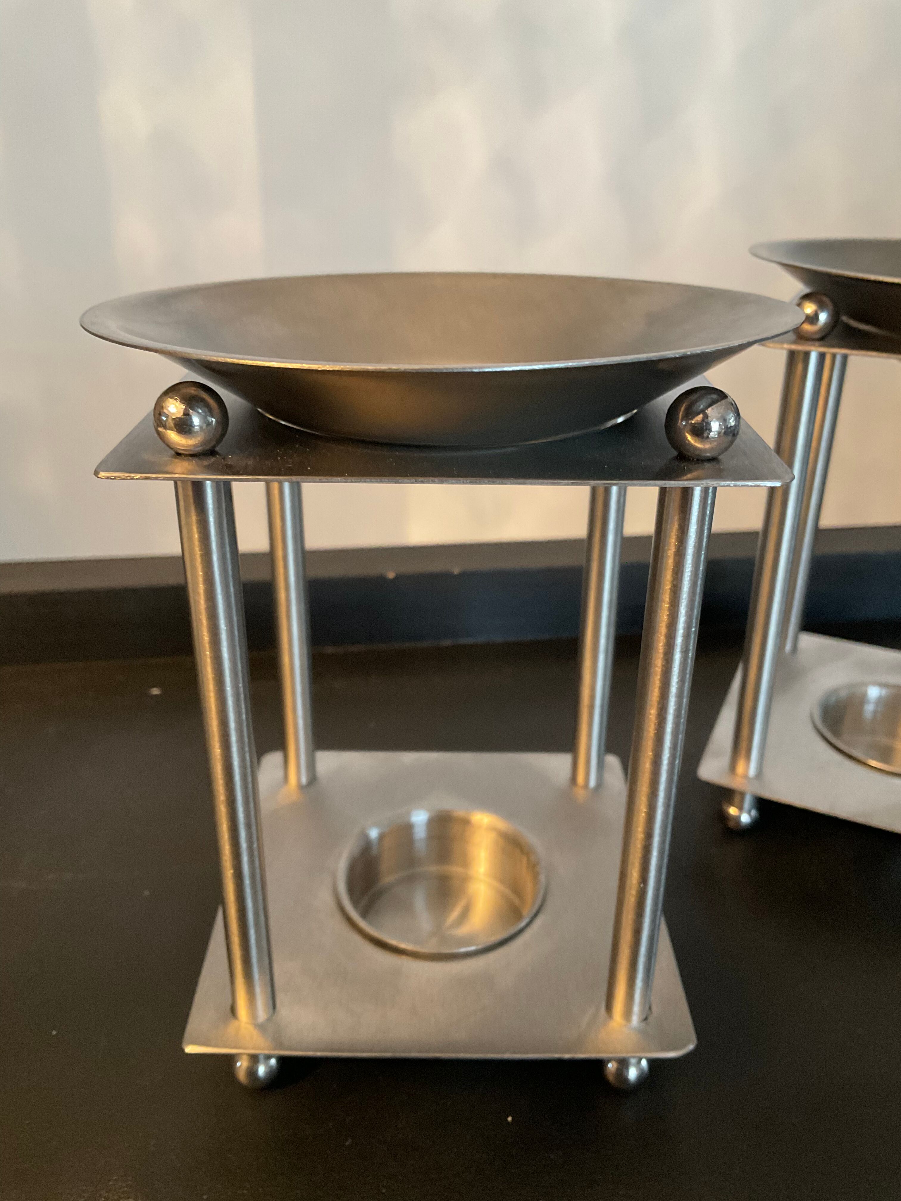 Pair of candlesticks/burner modernist perfume in chromed metal
