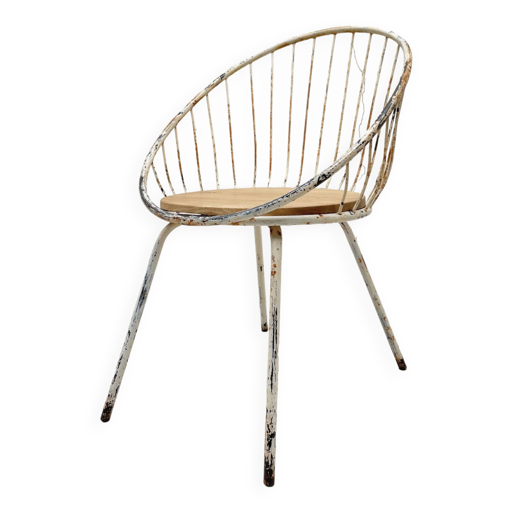 Basket armchair in metal and wood.