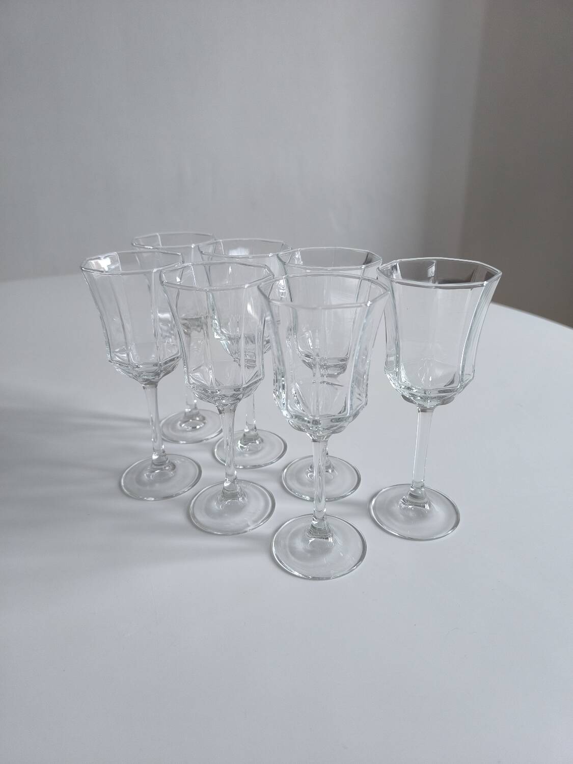 Set of 7 Luminarc stemmed glasses