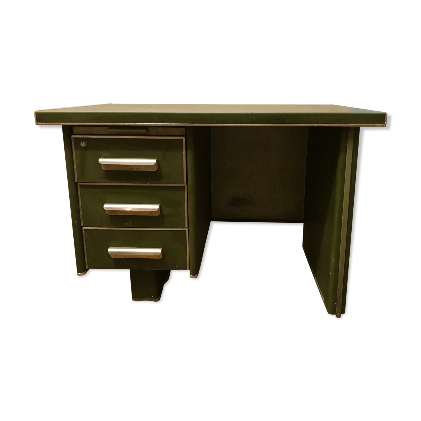 Green desk