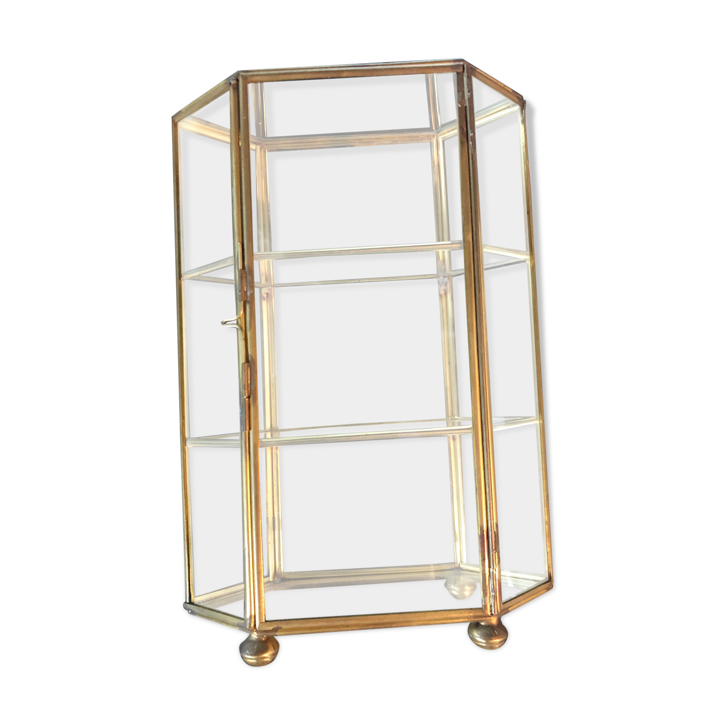 Small brass showcase