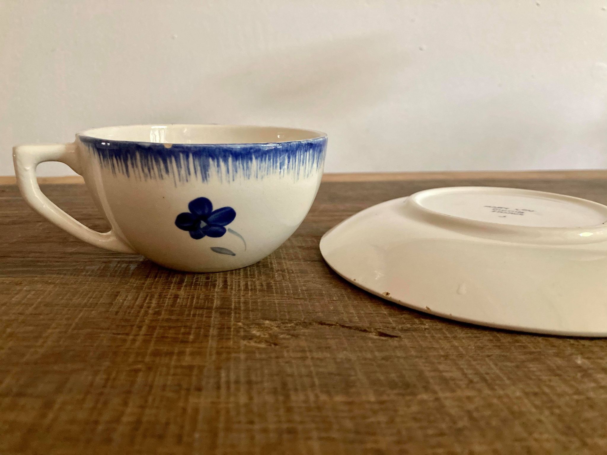 Cup Digoin model Mary Lou