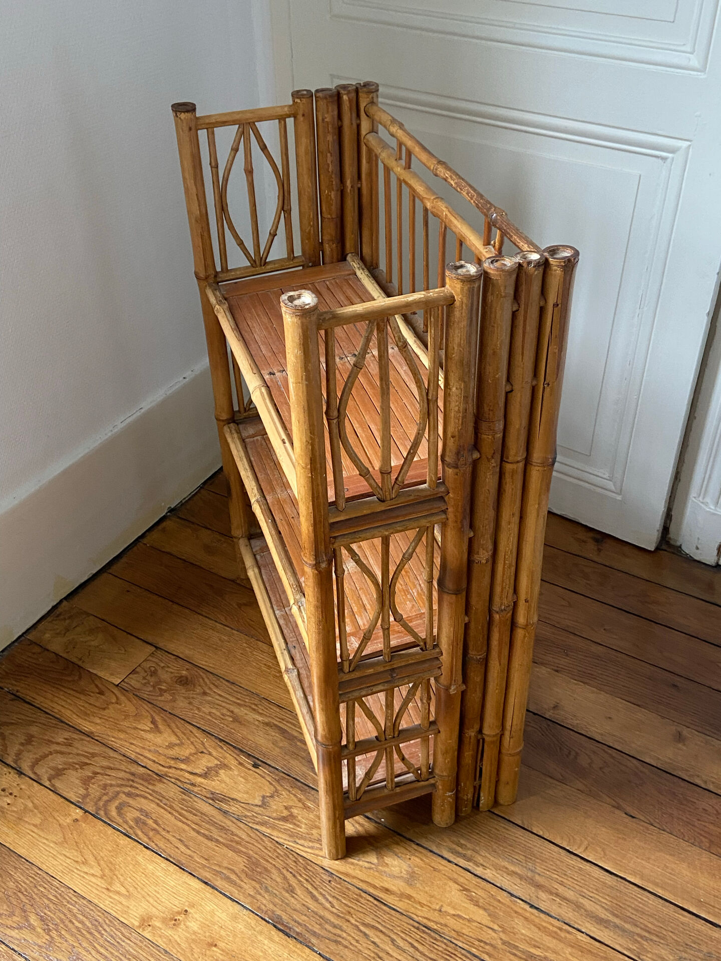 Foldable rattan furniture
