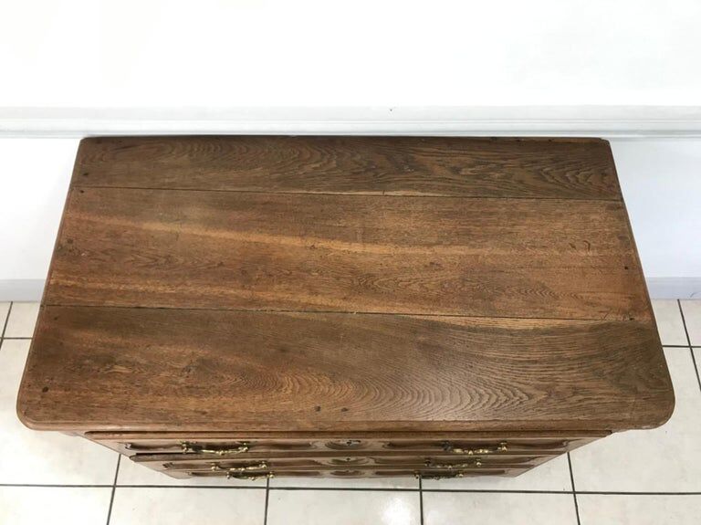 Louis XV chest of drawers in light oak 18th century