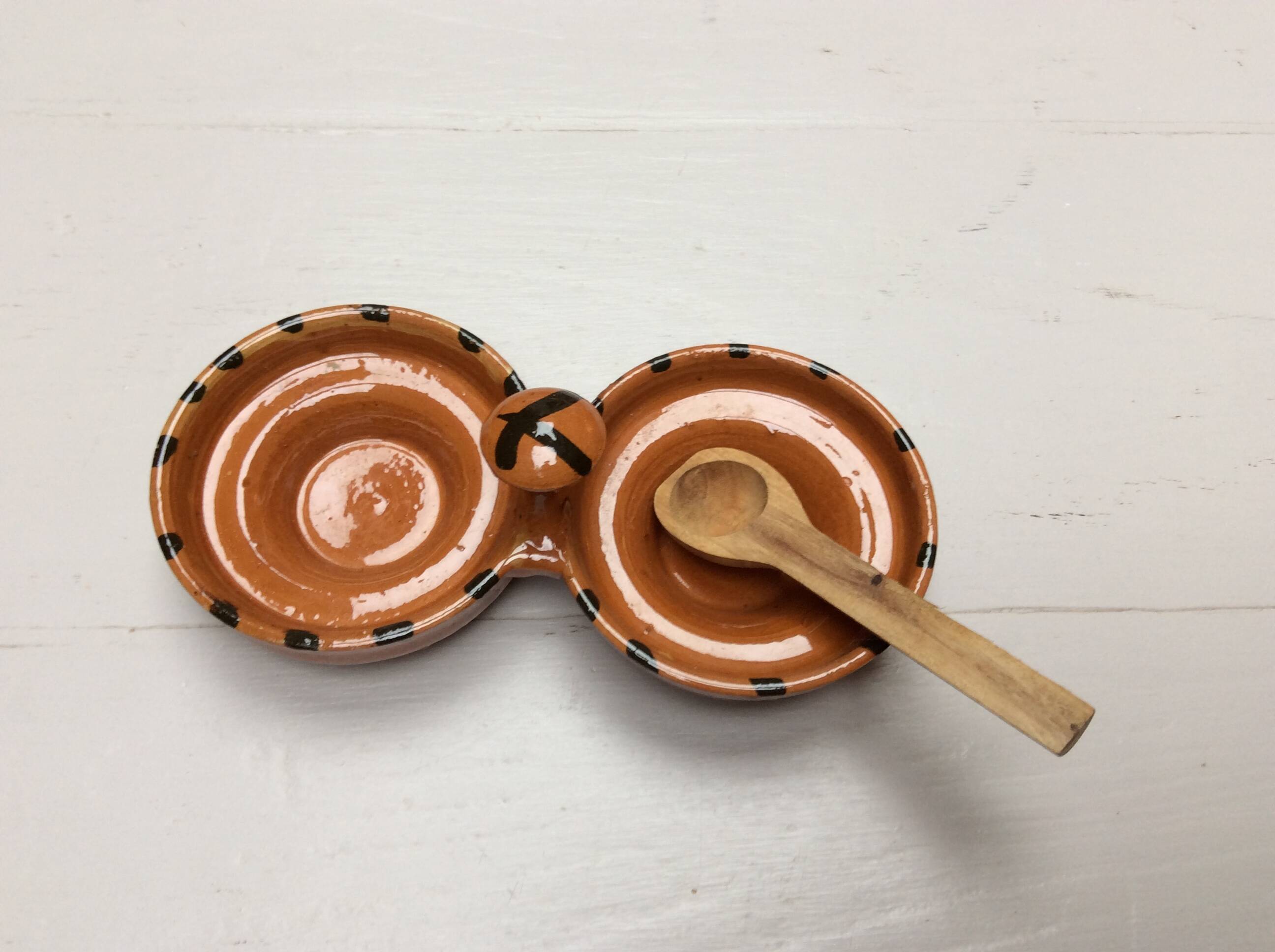 Salt and pepper shakers