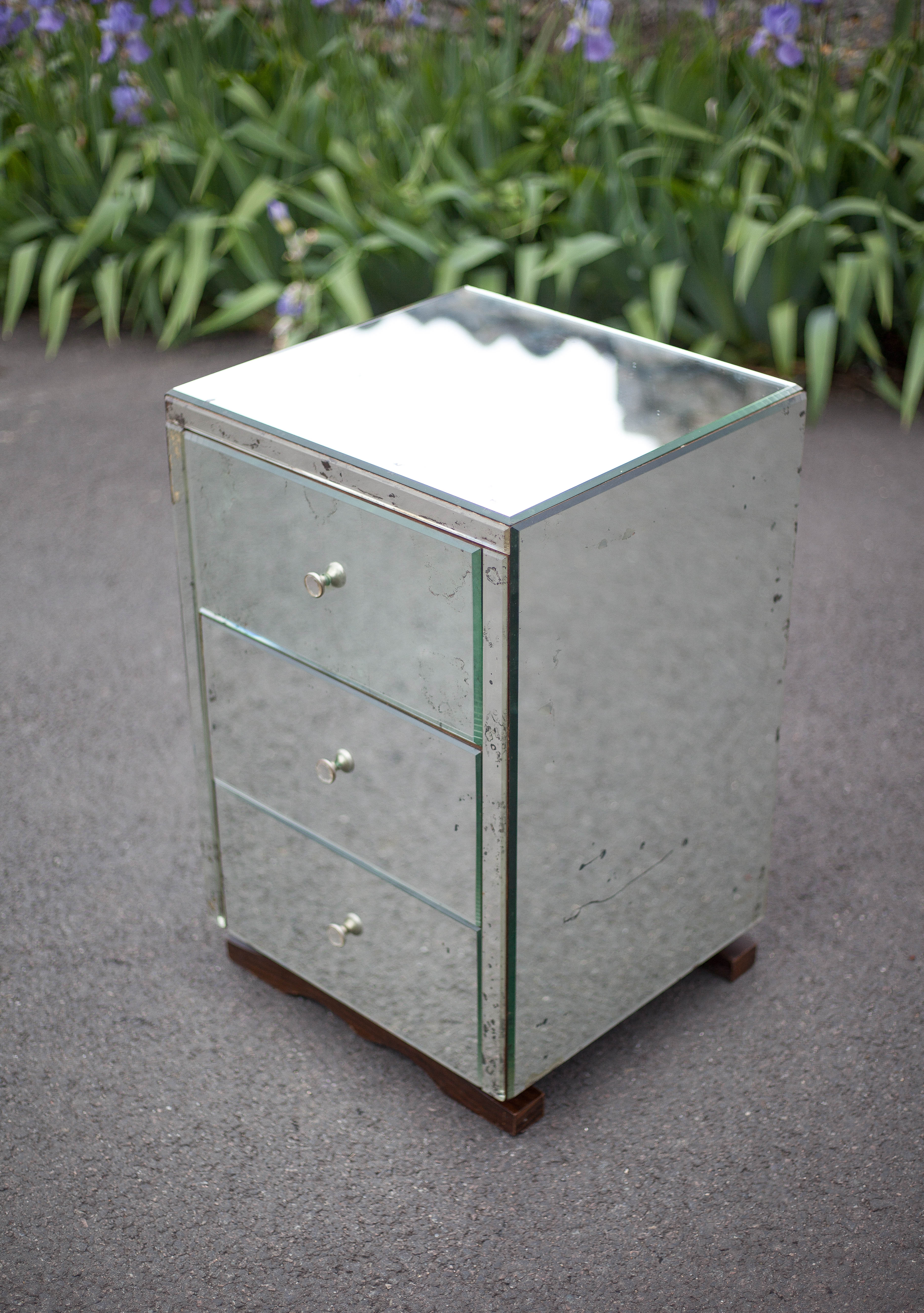 Art Deco mirror chest of drawer