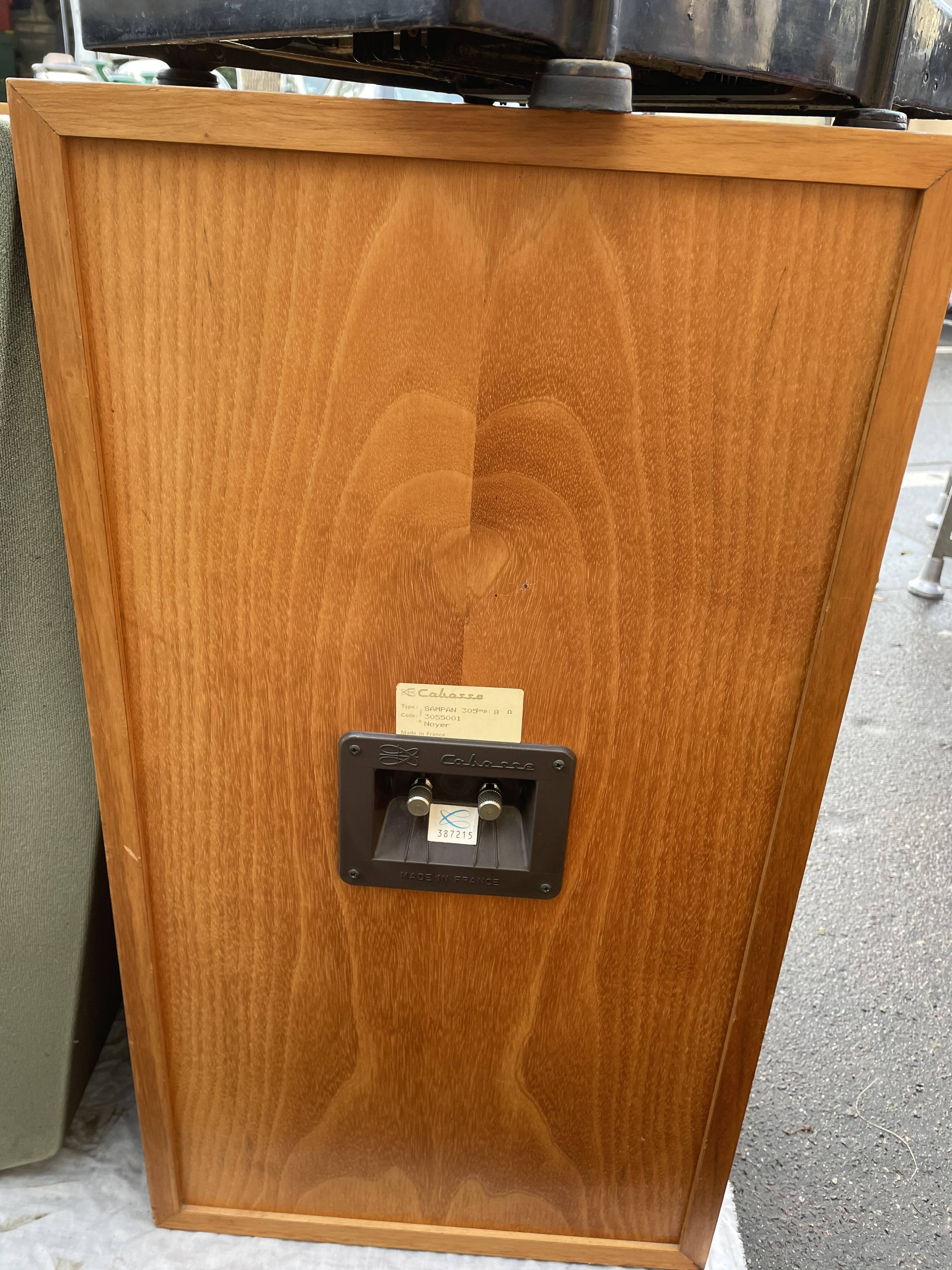 Pregnant Cabacce model Sampan 305