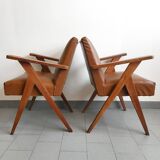 PAIR OF VINTAGE 1950 BRIDGE ARMCHAIRS WITH COMPASS LEGS IN OAK & SIMILAR LEATHER HAV