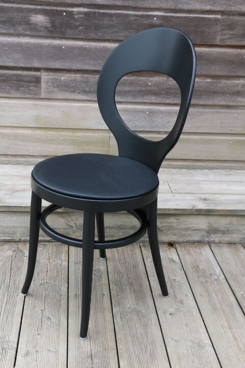 5 chairs baumann black seagull black skaï black