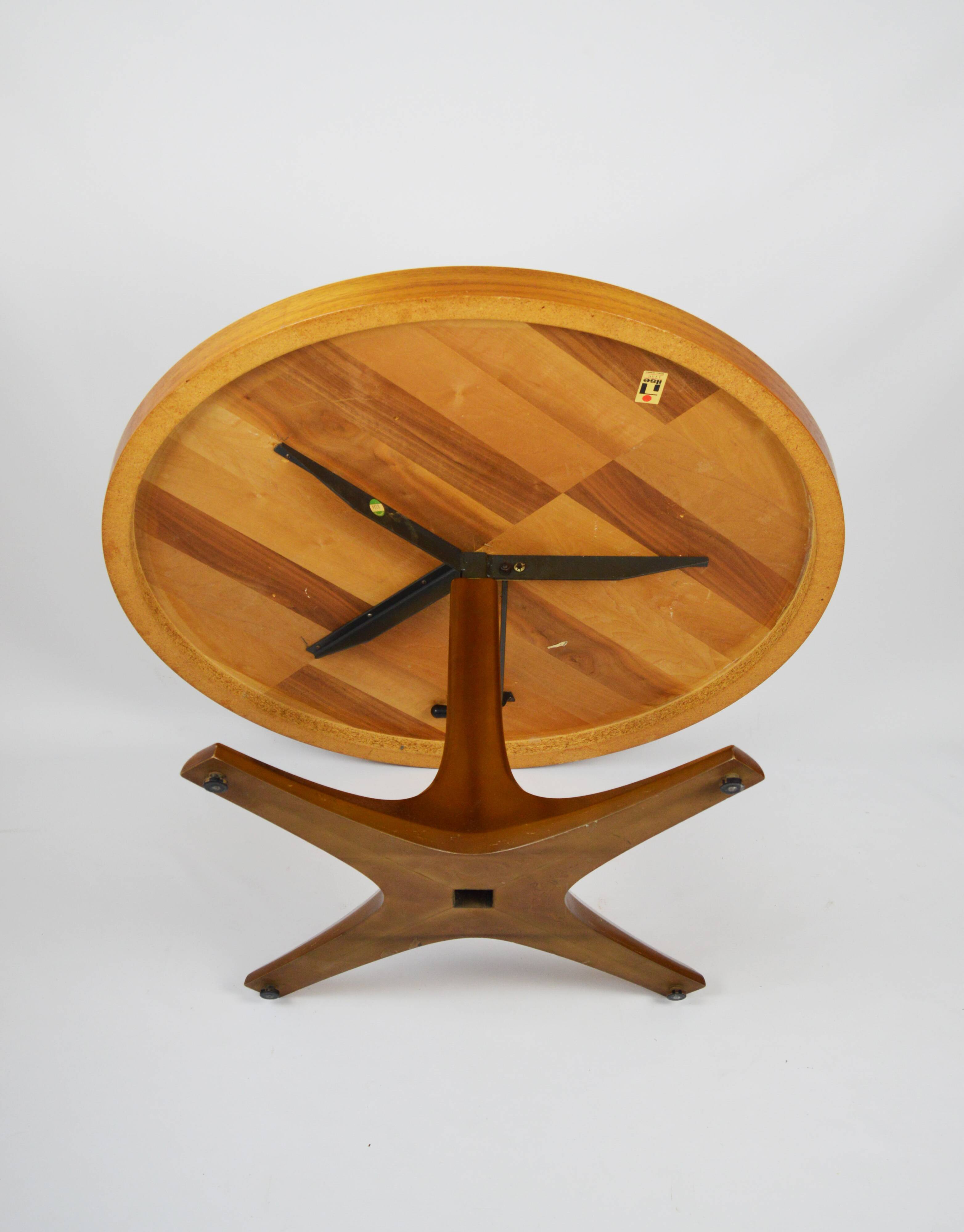 Ilse Mobel round table, Germany, 1970s