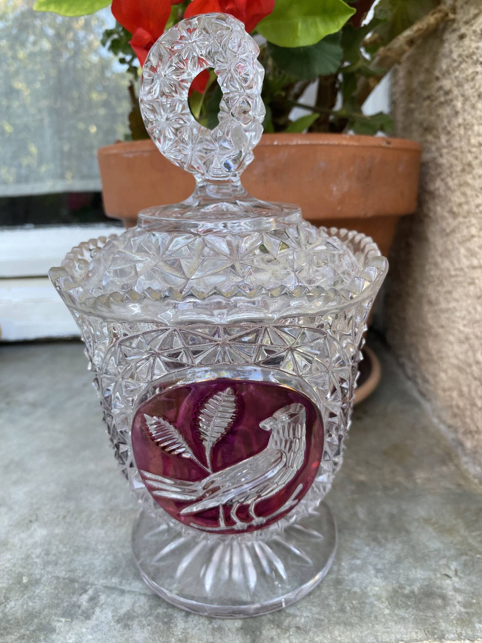 German Crystal Bonbonnière Hofbauer – "Byrdes" Collection (The Ru)