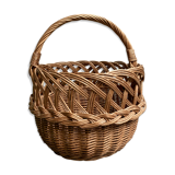 Round wicker basket