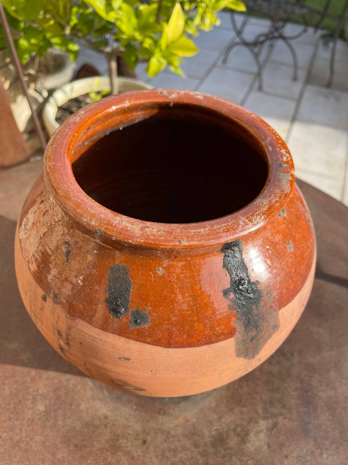 Terracotta pottery jar