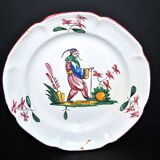 Assiette ancienne en faïence St Clément Les Islettes, XVIIIème s.