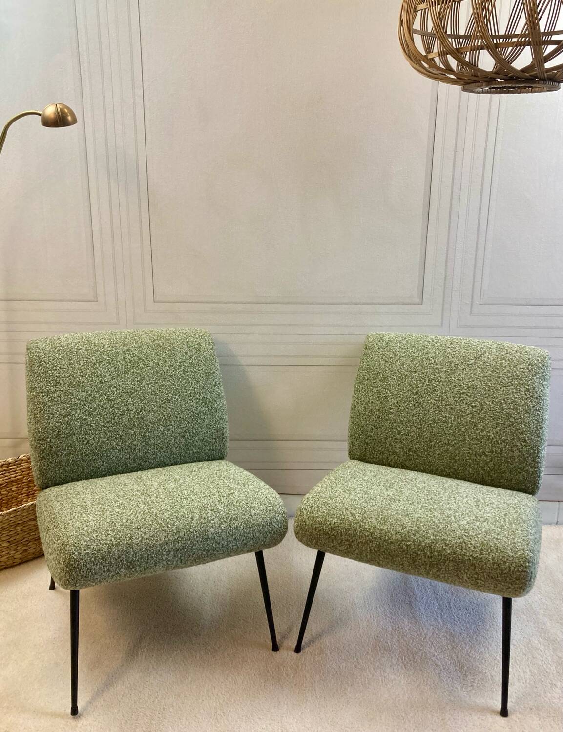 Chauffeuses vintage Kiss Pelfran rénovées – tissu bouclé vert