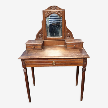 Art deco dressing table