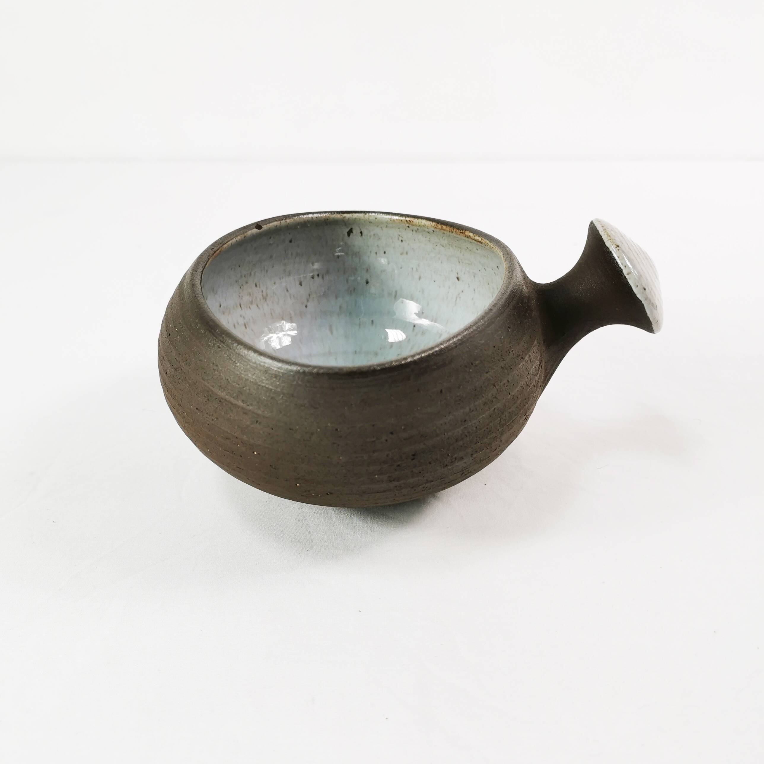 Ceramic, modernist bowl with handle, H. Ditlev. Denmark, 1960s