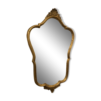 Miroir ancien en bois avec moulures