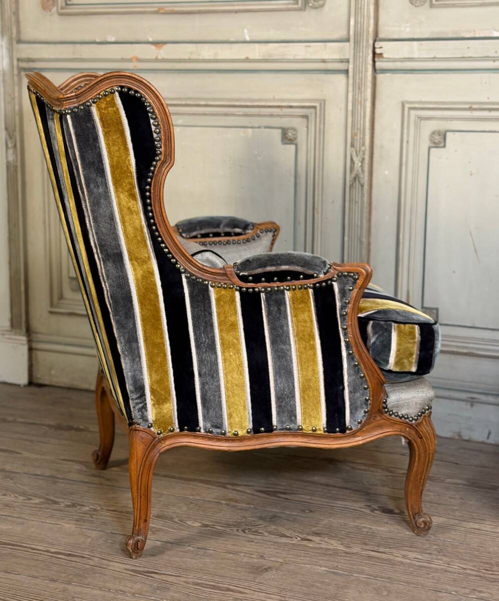 Pair of carved wooden armchairs, 20th century