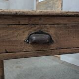 Farm table
