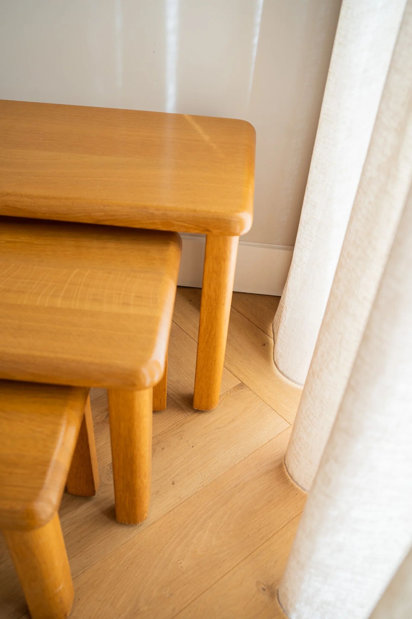 Vintage brutalist 60s/70s oak nesting tables
