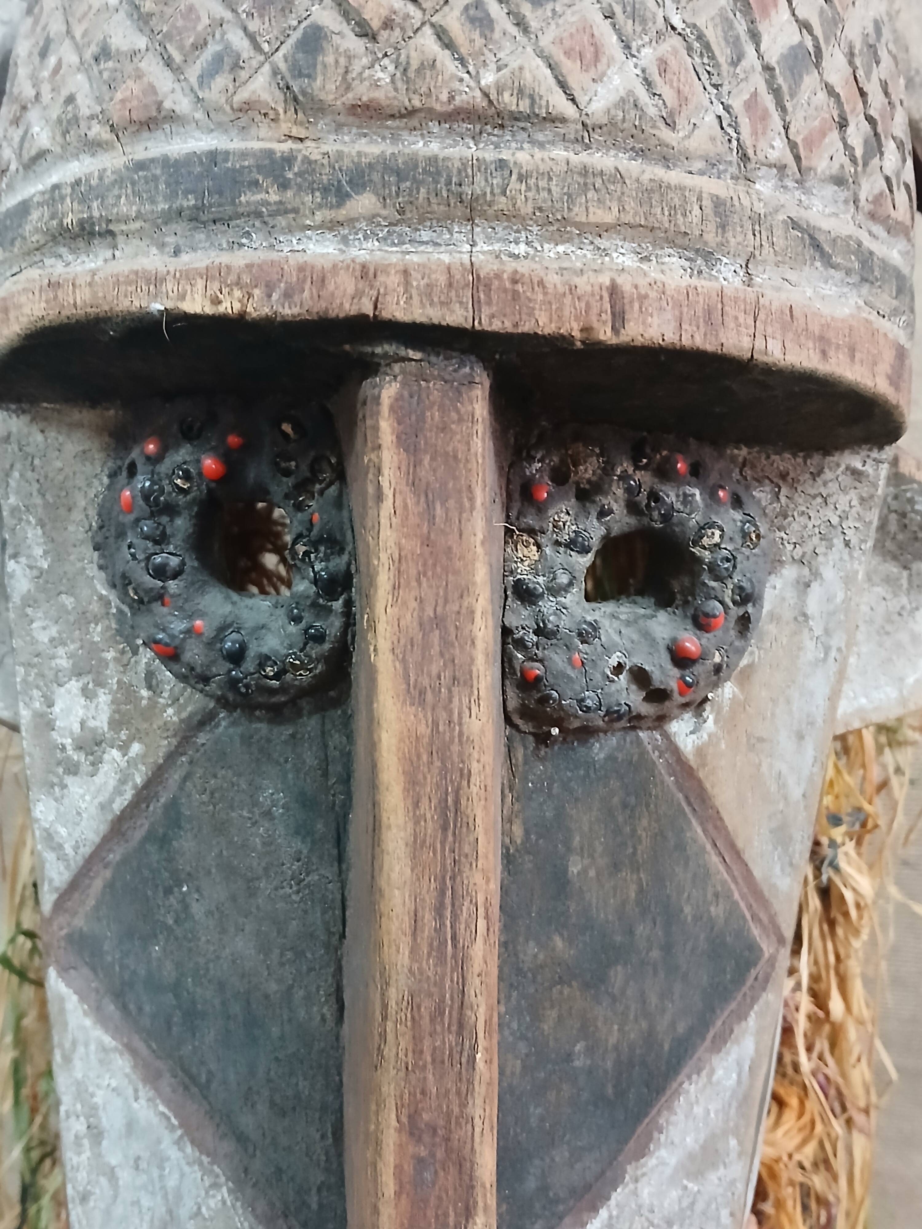 African mask burkina fasso
