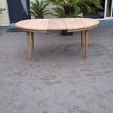 Oval table +3 extensions