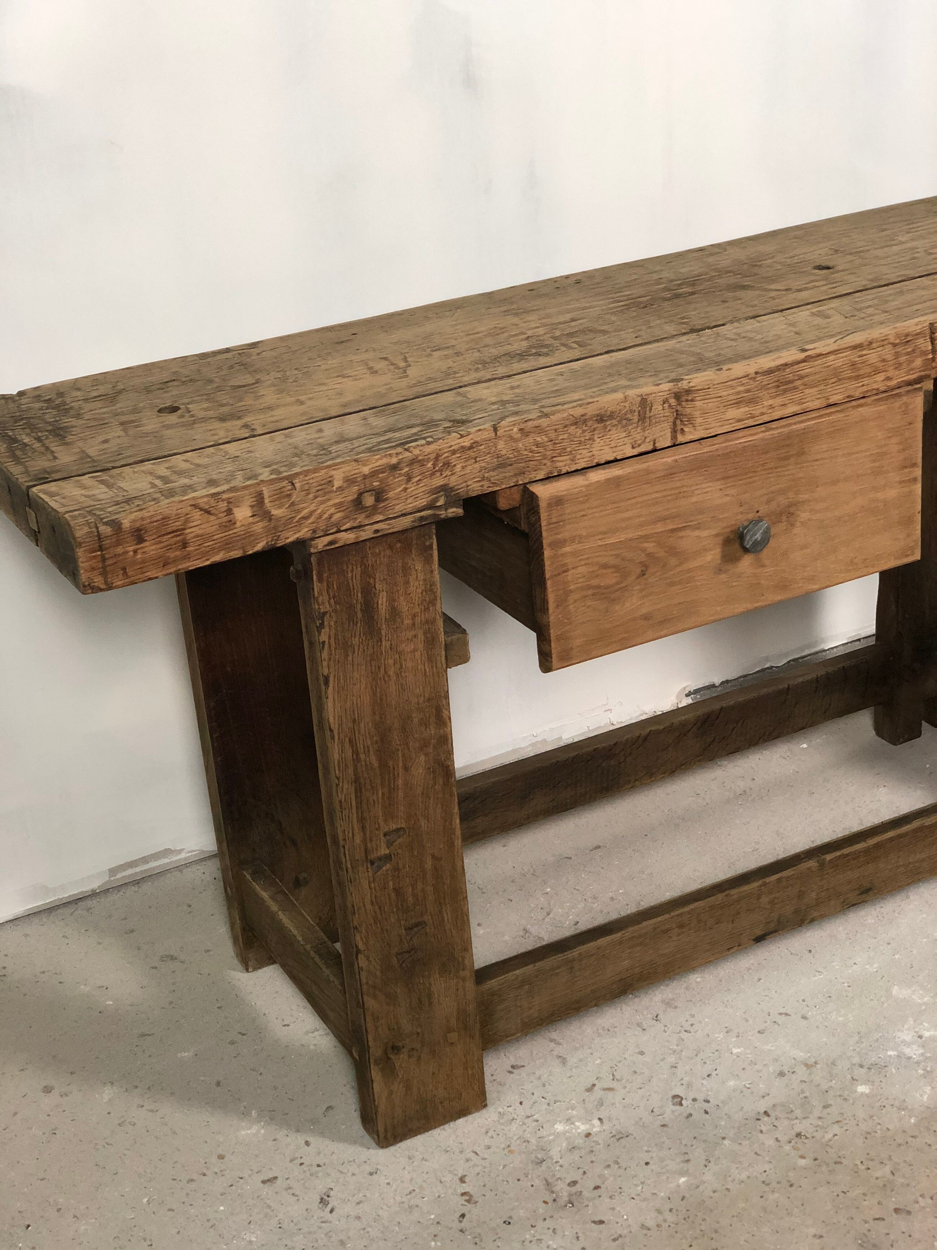 Old workbench in raw solid oak 1920