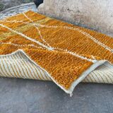 Traditional handmade beni ouarin rug size 150 x 250 cm