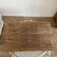 Table basse de ferme ancienne en bois brut