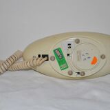 Phone wired vintage lady