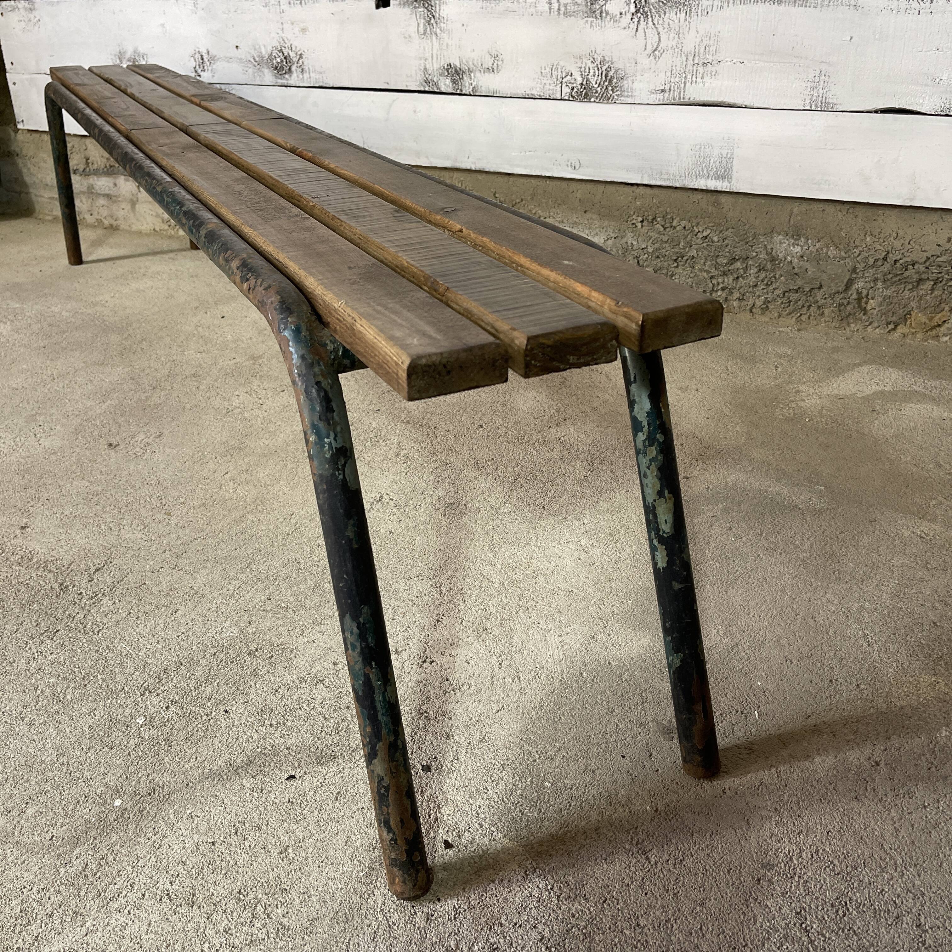 Old bench in steel and wood