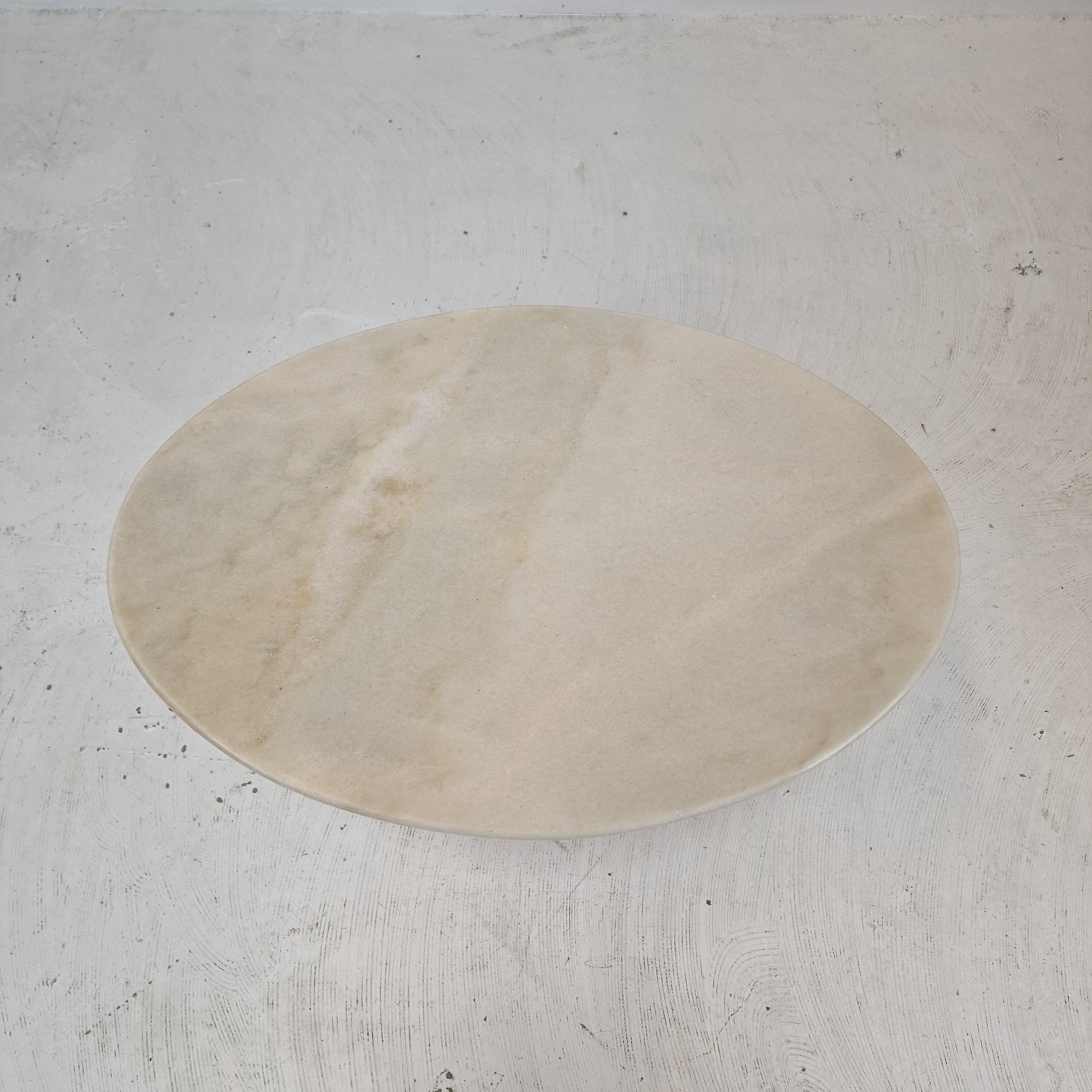 Oval Marble Side Table by Eero Saarinen for Knoll