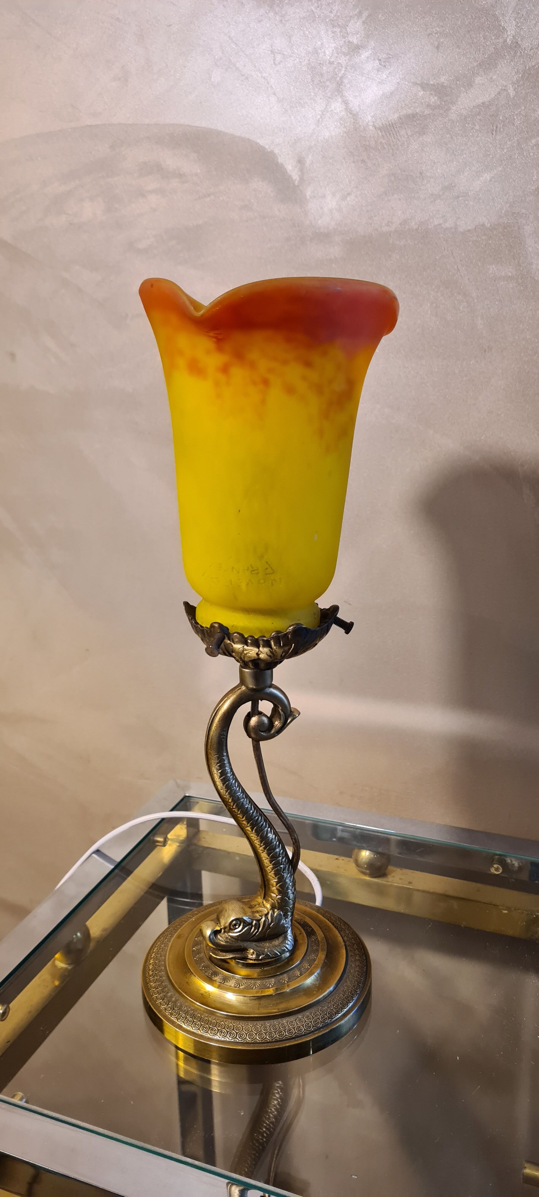 Lamp Dauphin bronze 1920 with tulip signed (Noverdy France) 32x11