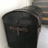 Stagecoach trunk, English trunk