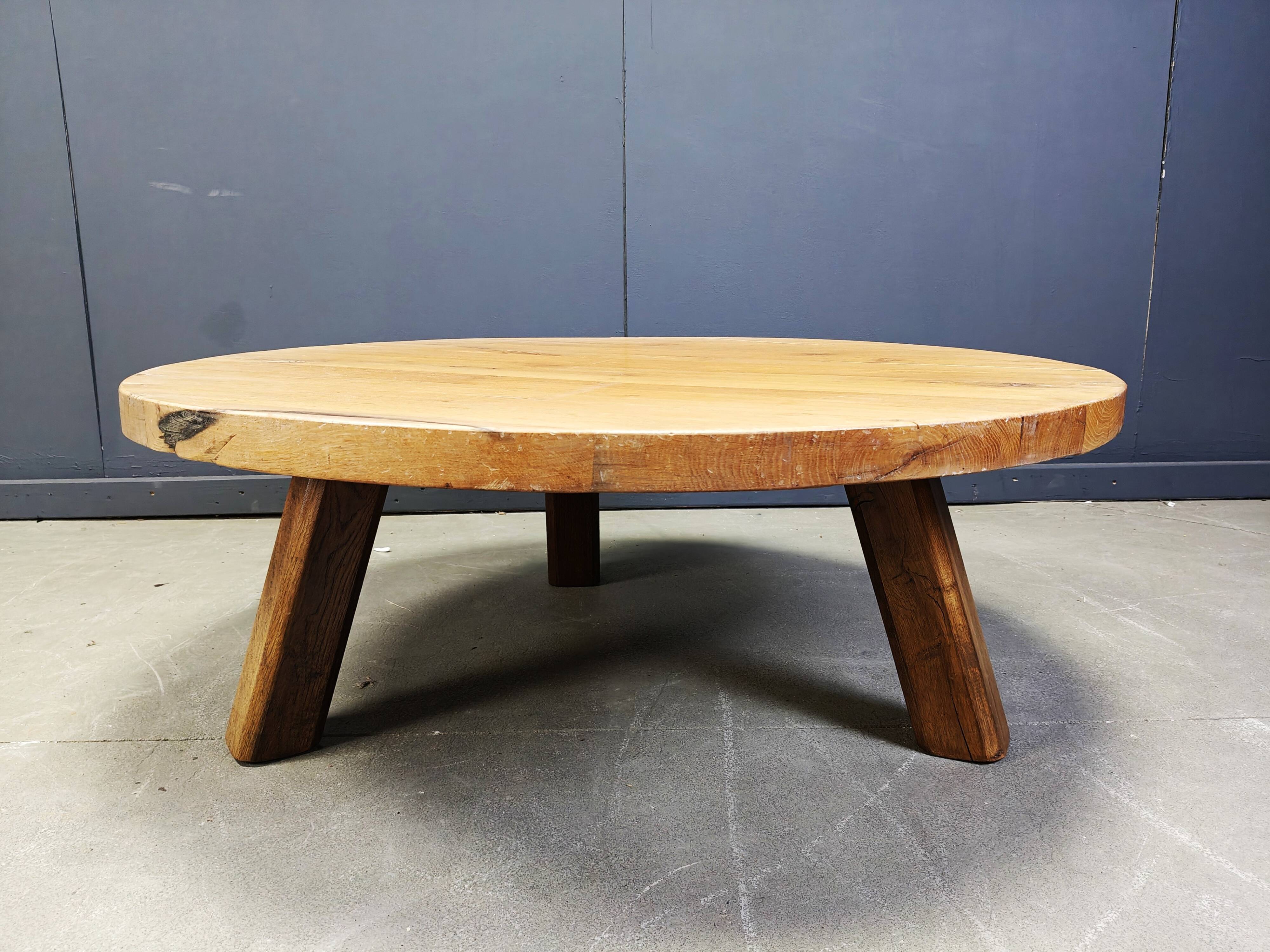 Large tripod round wooden brutalist coffee table, 1960s