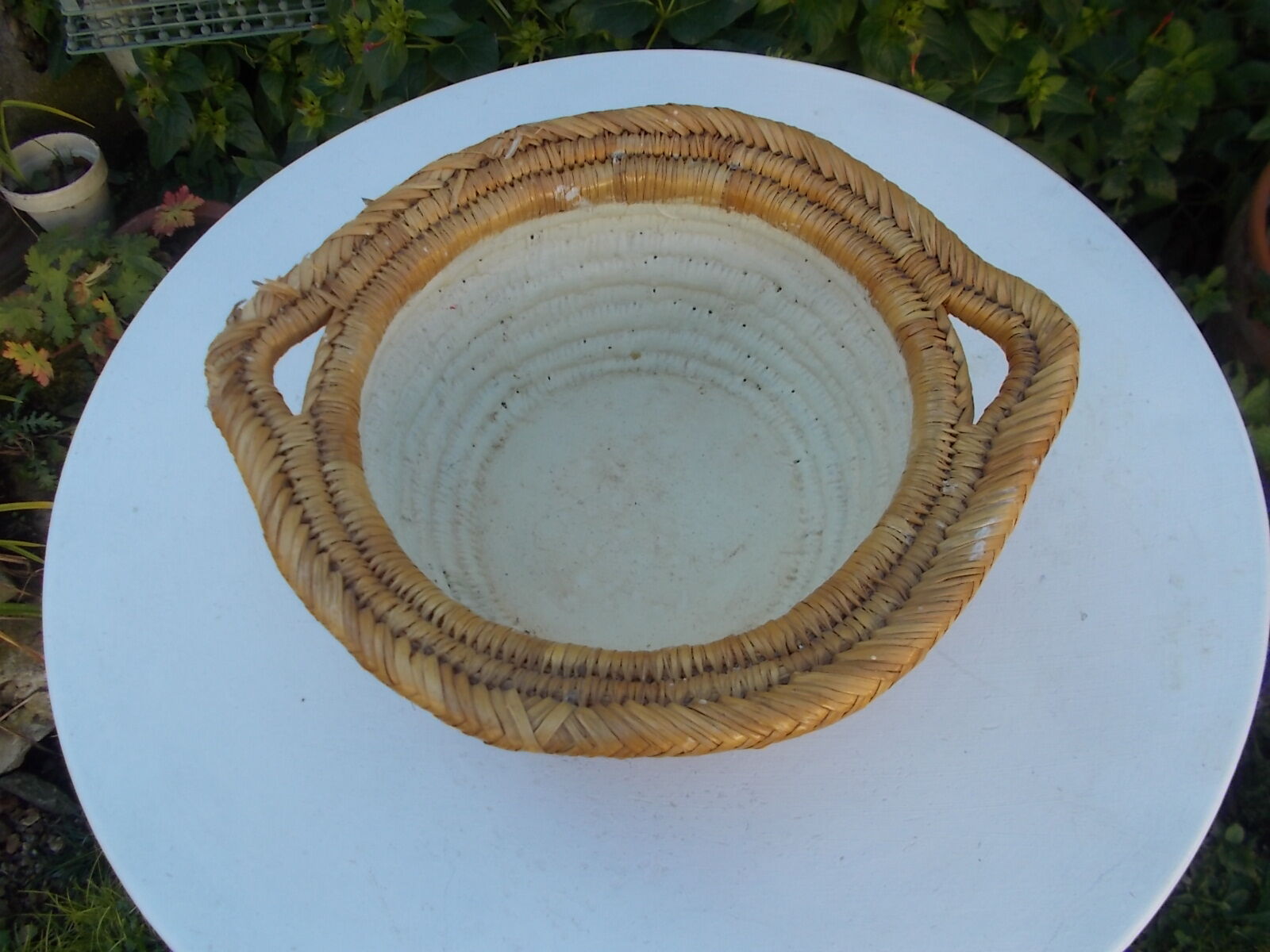 Cache pot