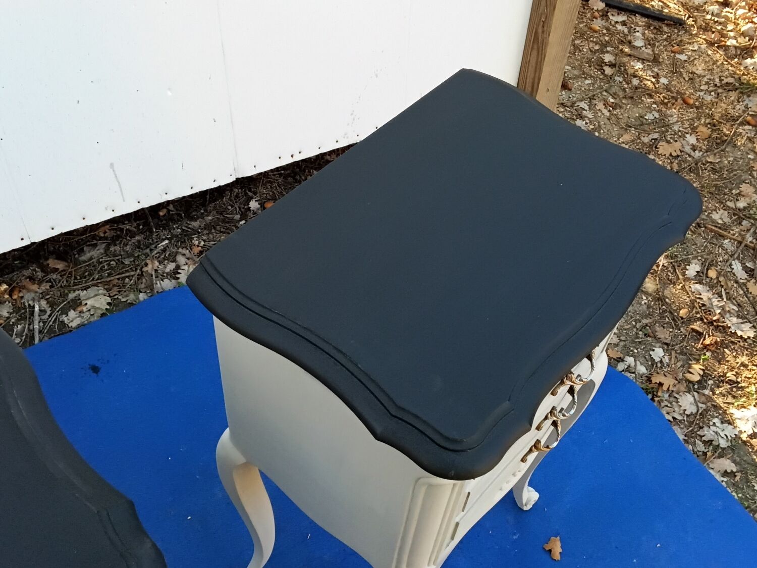 Pair of bedside tables