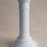 Porcelain candle holder