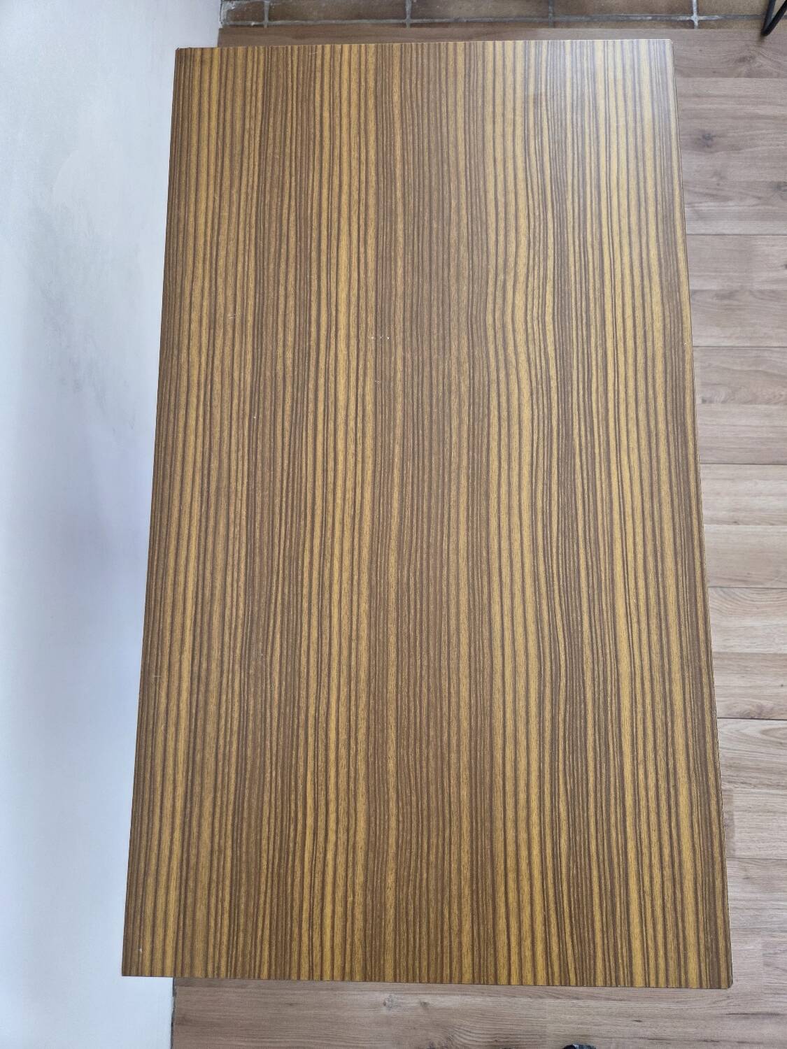 Table basse pivotante Pierre Guariche