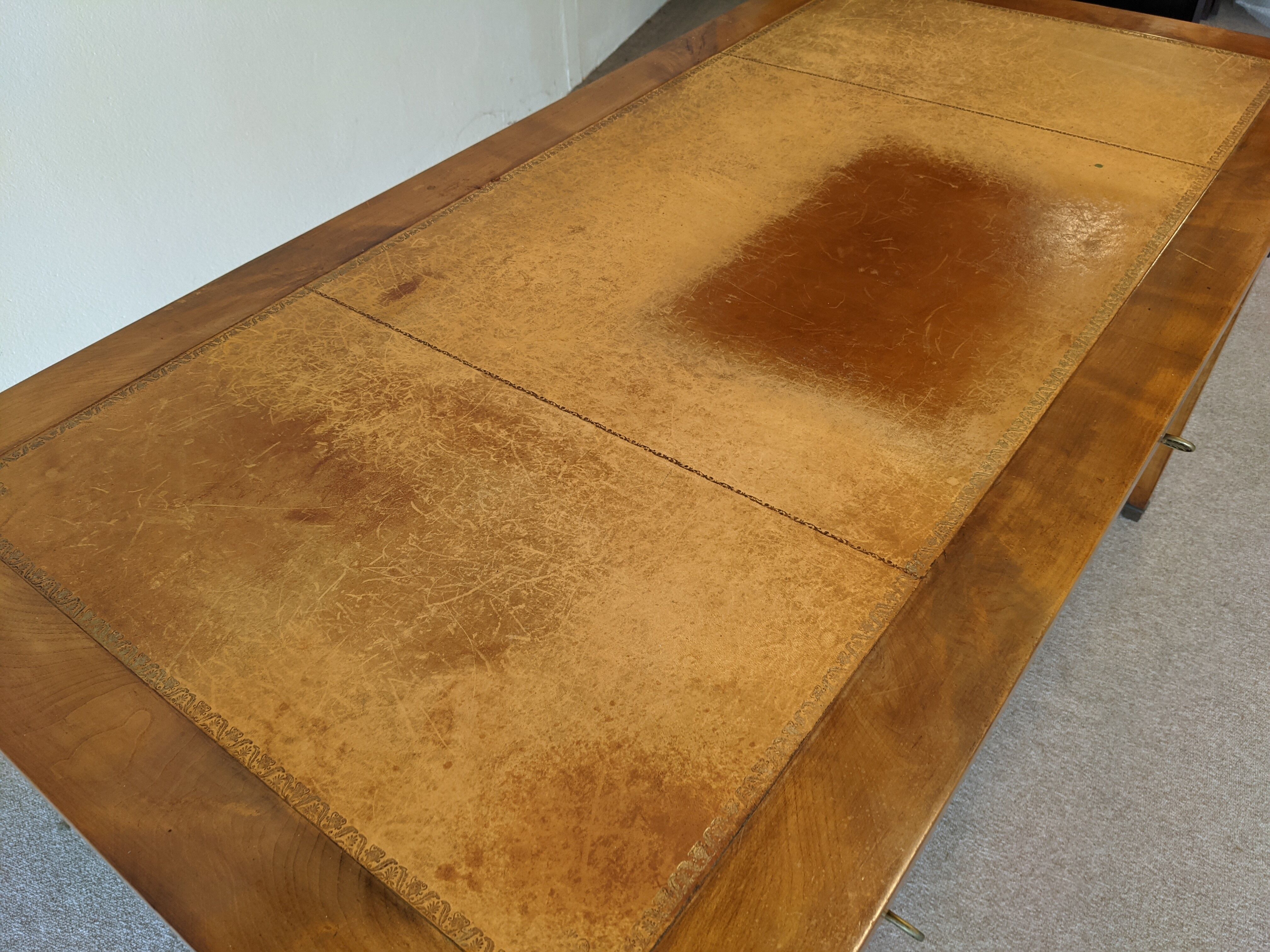 Double-sided Executive Board