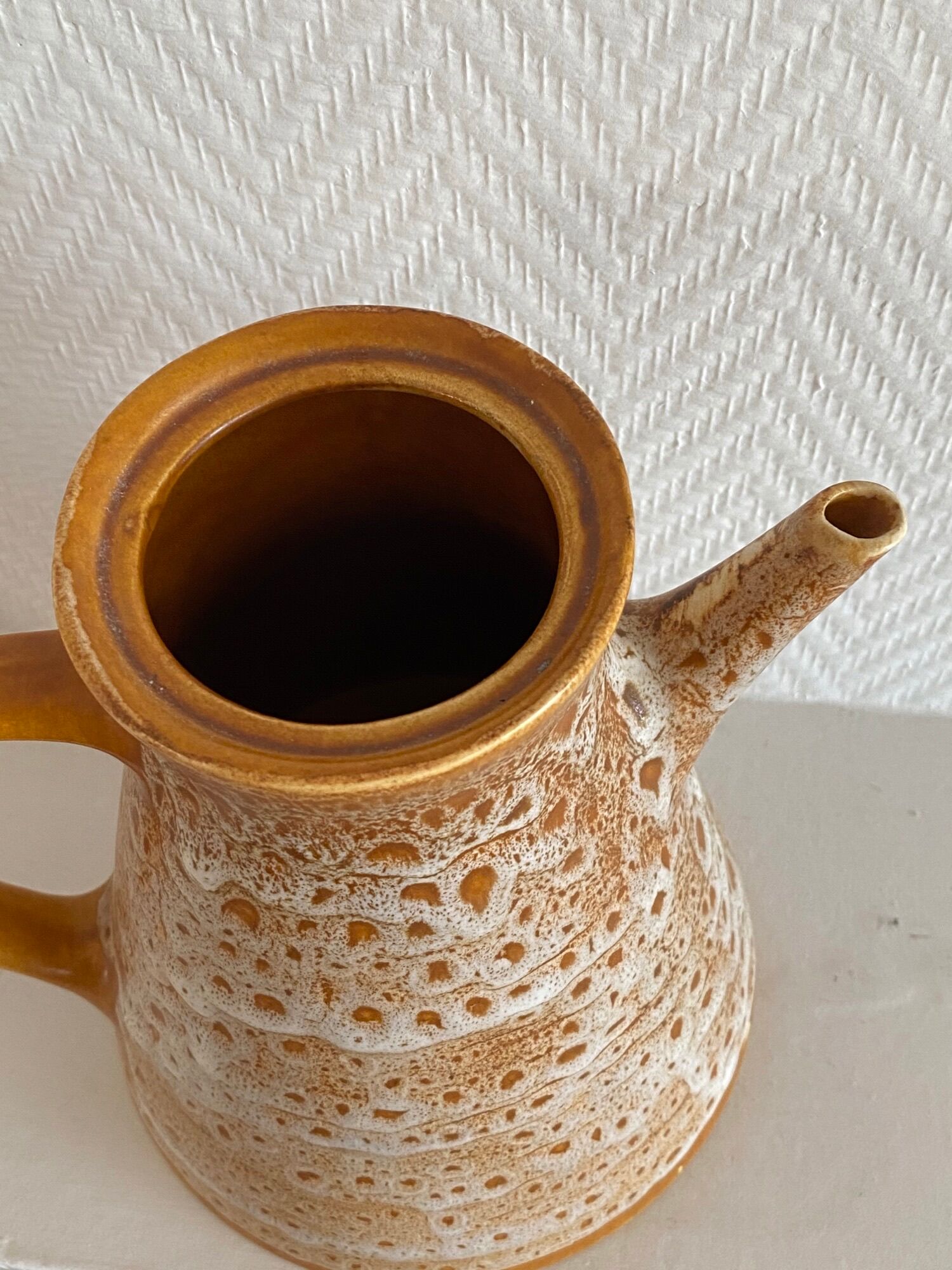 Coffee maker or teapot Niderviller fawn model
